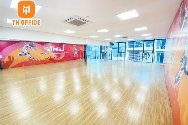 http://Mặt%20sàn%20cho%20thuê%20rộng%20140m2%20tại%20tòa%20nhà%20TH%20OFFICE%20TOWER%2015