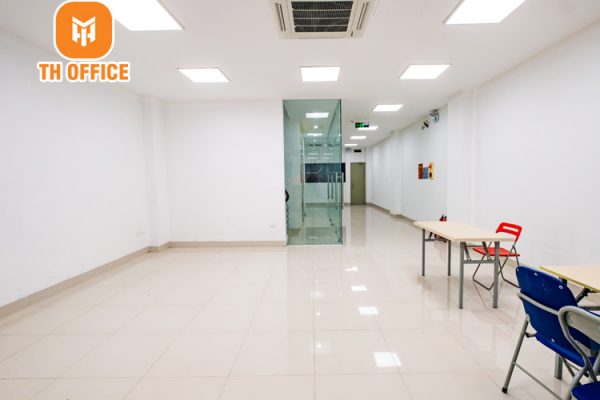 http://Một%20mặt%20bằng%20cho%20thuê%20còn%20trống%20tại%20tầng%204%20tòa%20nhà%20TH%20OFFICE%20TOWER%2015